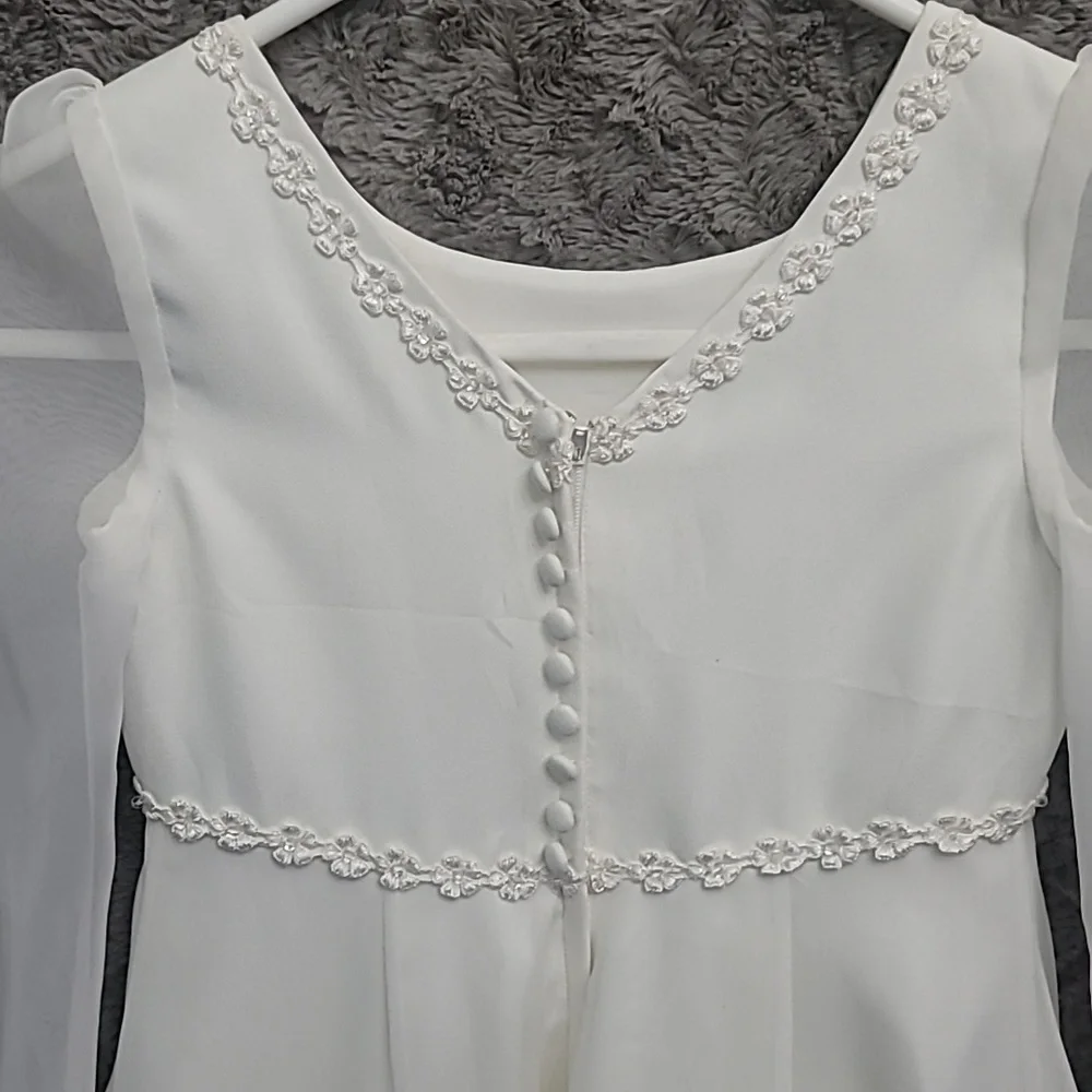 White Flower Girl/ Communion  Dress with Flowing Sleeves Size 6 Elegant Wedding - Picture 8 of 12